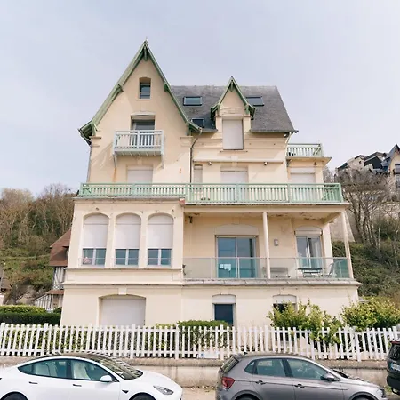 Apartment Beautiful 90m Seafront Trouville-sur-Mer